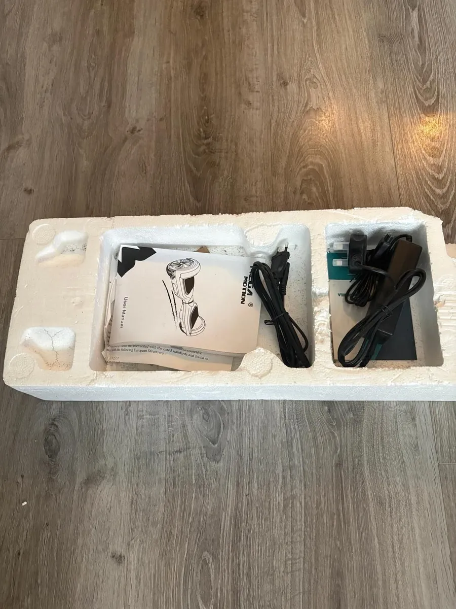 Hoverboard - Image 2