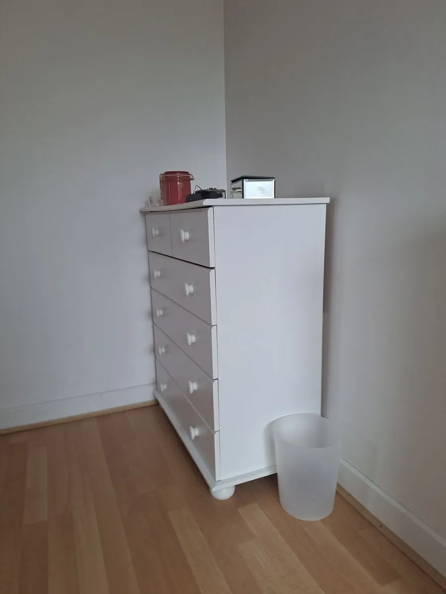 Chest of Drawers - Image 1