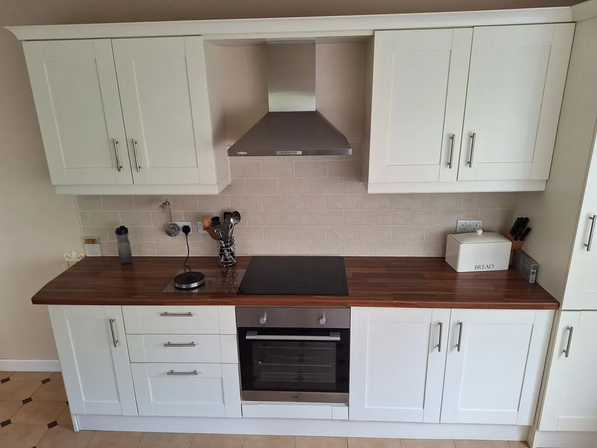 Kitchen Units - Image 1