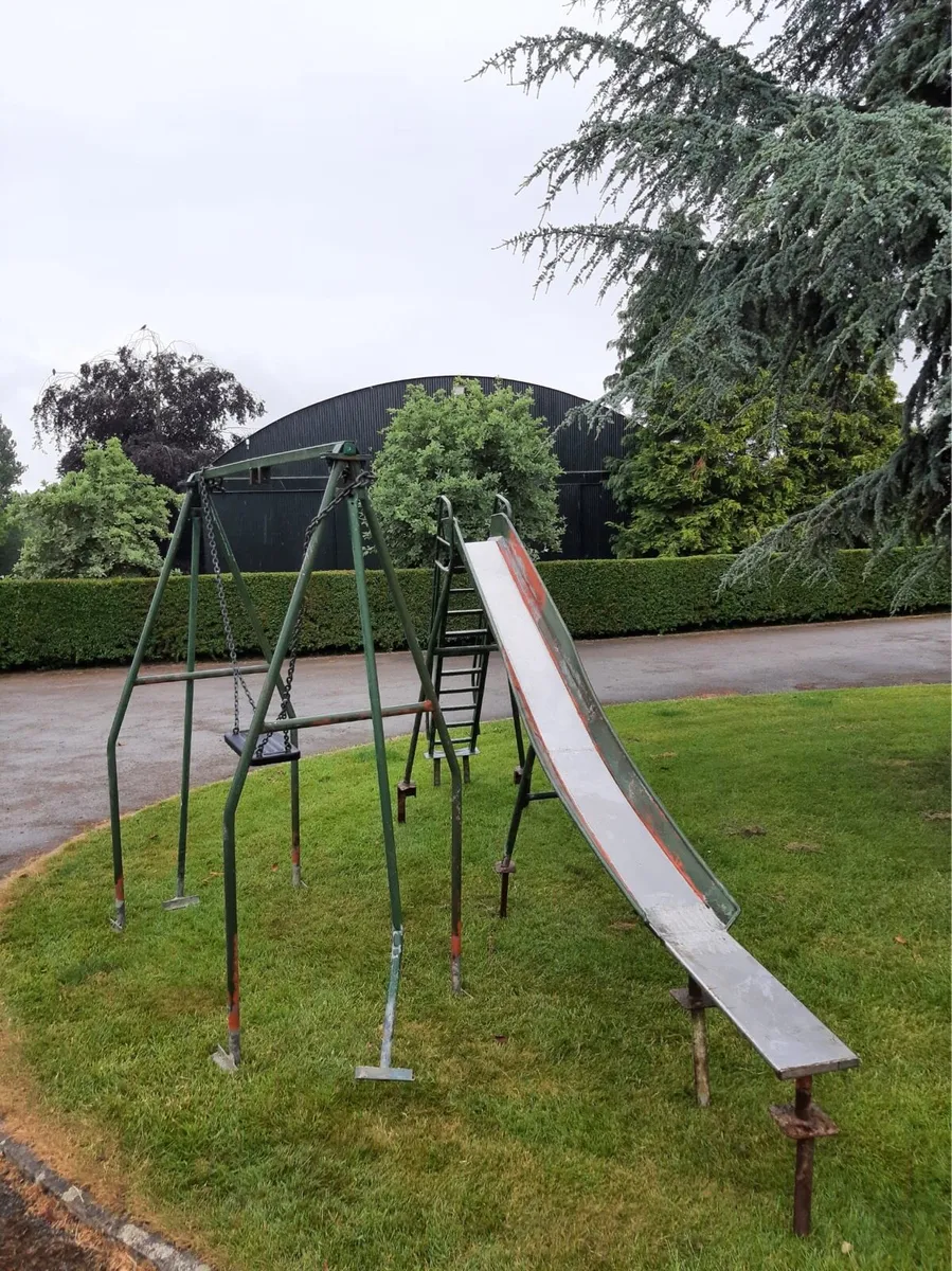 Slide and swing set - Image 4