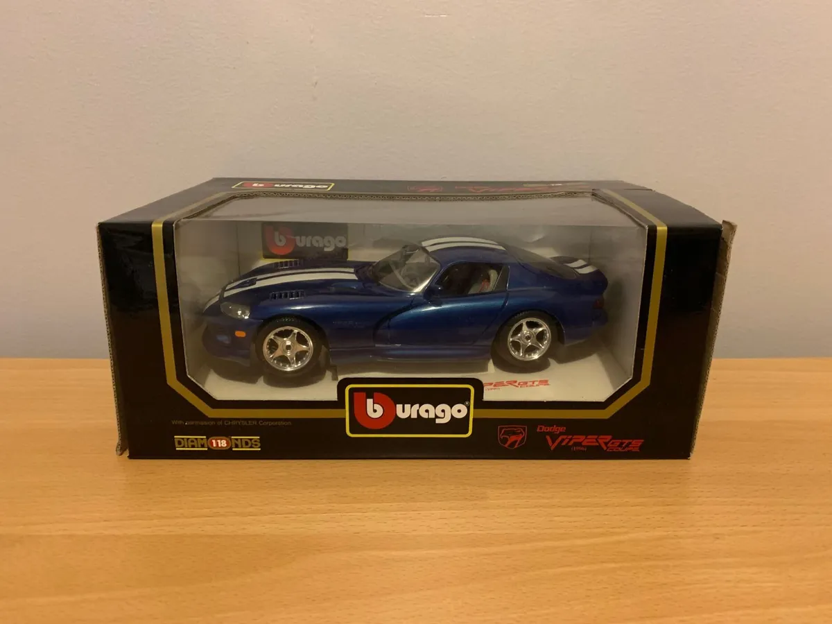 1996 Dodge Viper GTS Coupe 1/18 Burago Model Car - Image 1