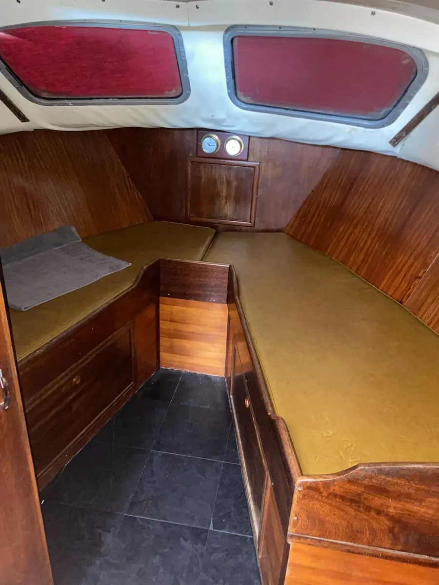 Broom 35 Commander - Image 3