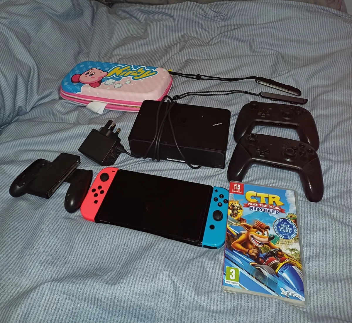 Nintendo swith OLED - Image 1