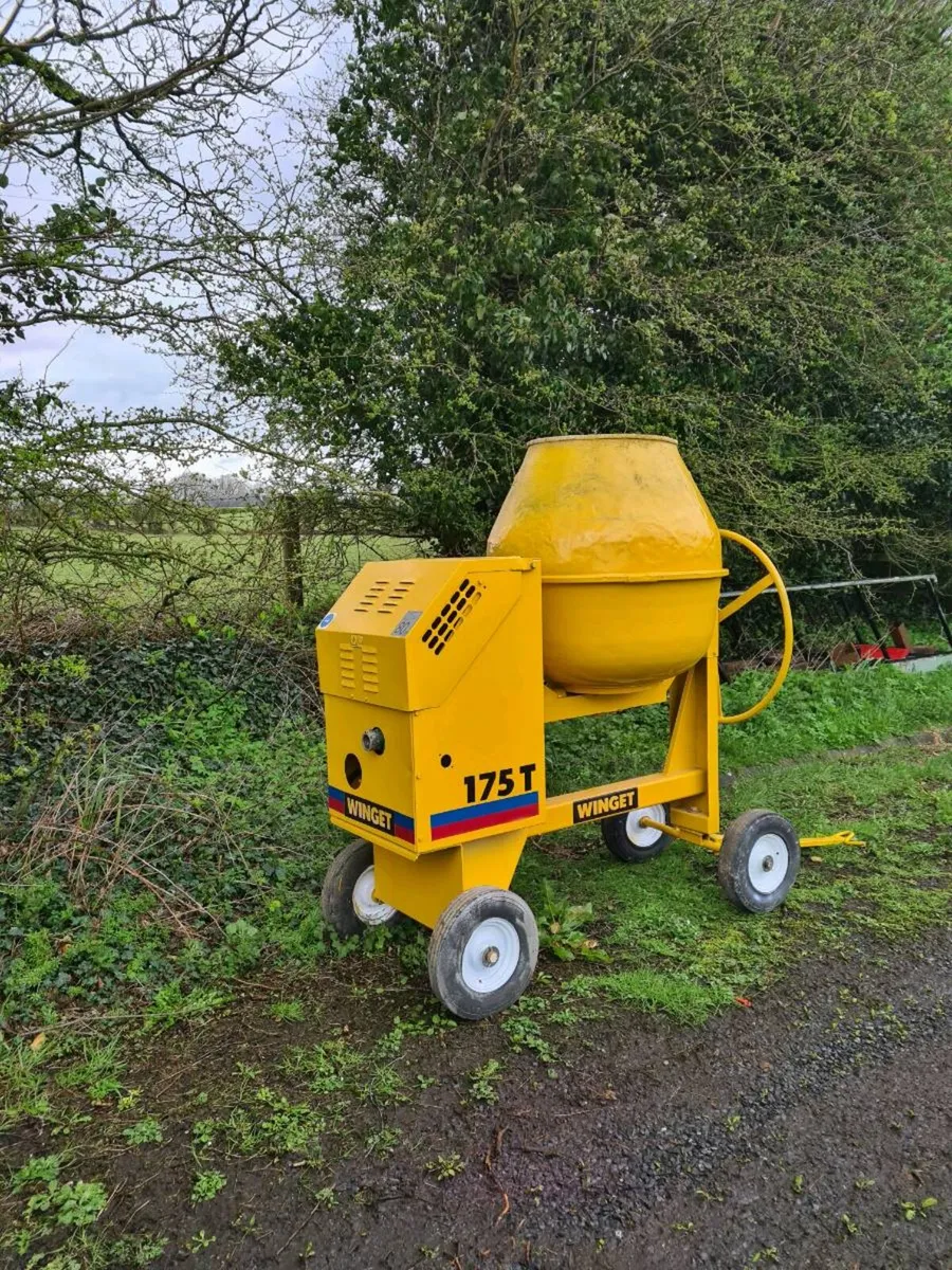 Big cement  mixer - Image 3