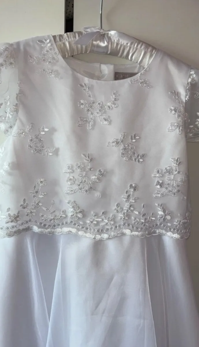 Communion dress - Image 4