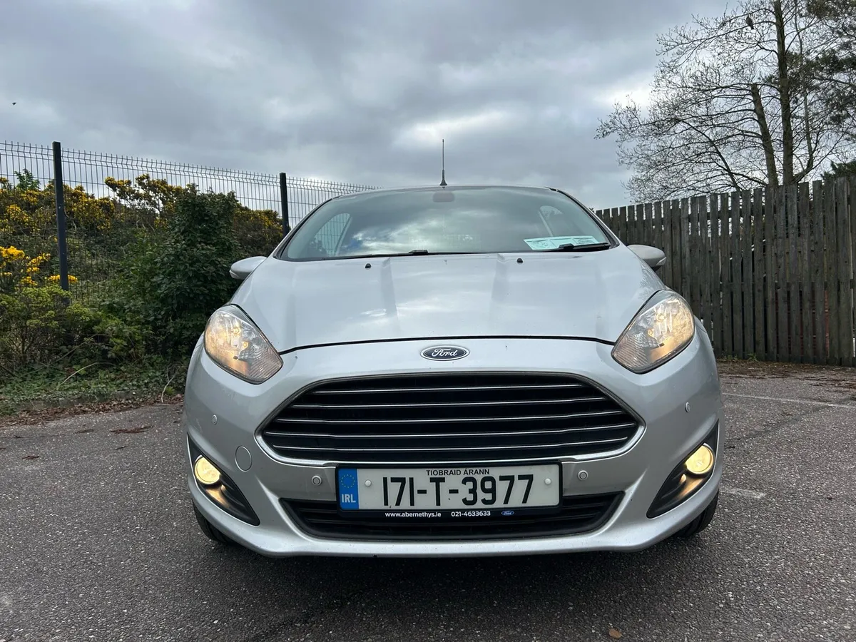 Ford Fiesta Van *READ FULL AD* - Image 2