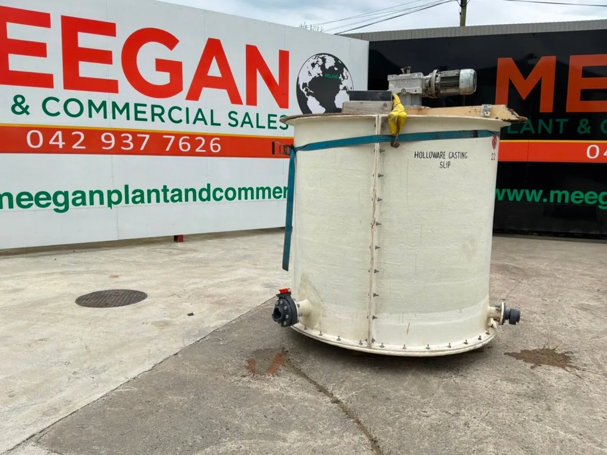 SLIP CASTING MOULD / MIXING TANK.......654v. - Image 1