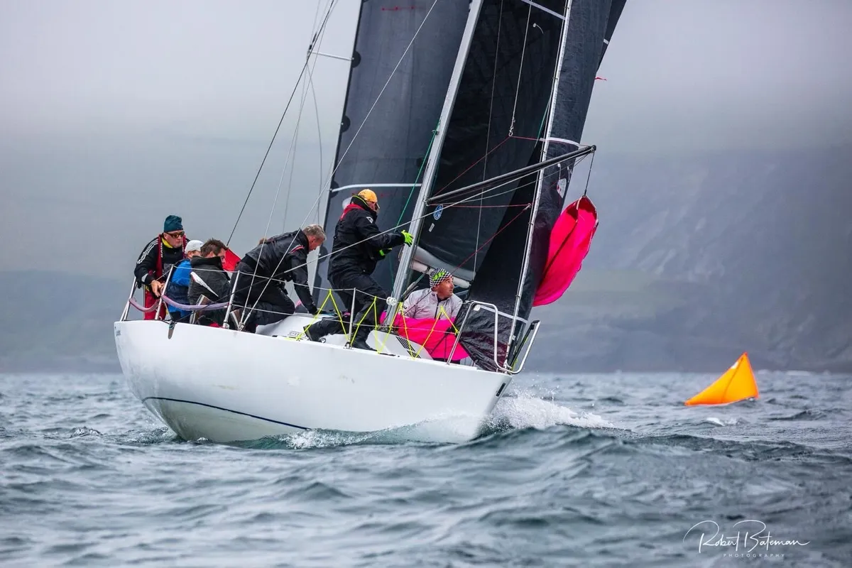 Quarter tonner  Ed Dubois - Image 1