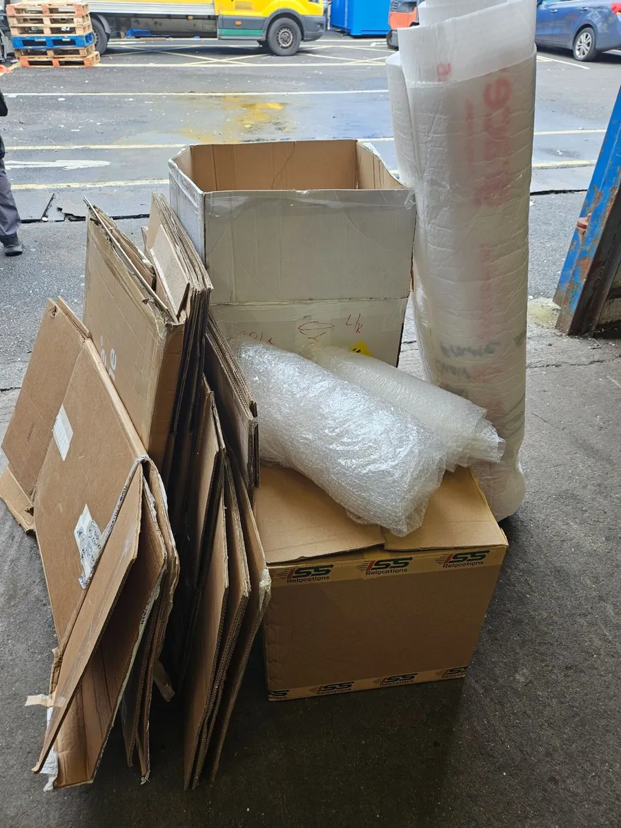 Home Moving Kit - Cardboard Boxes and Bubble Wrap - Image 2