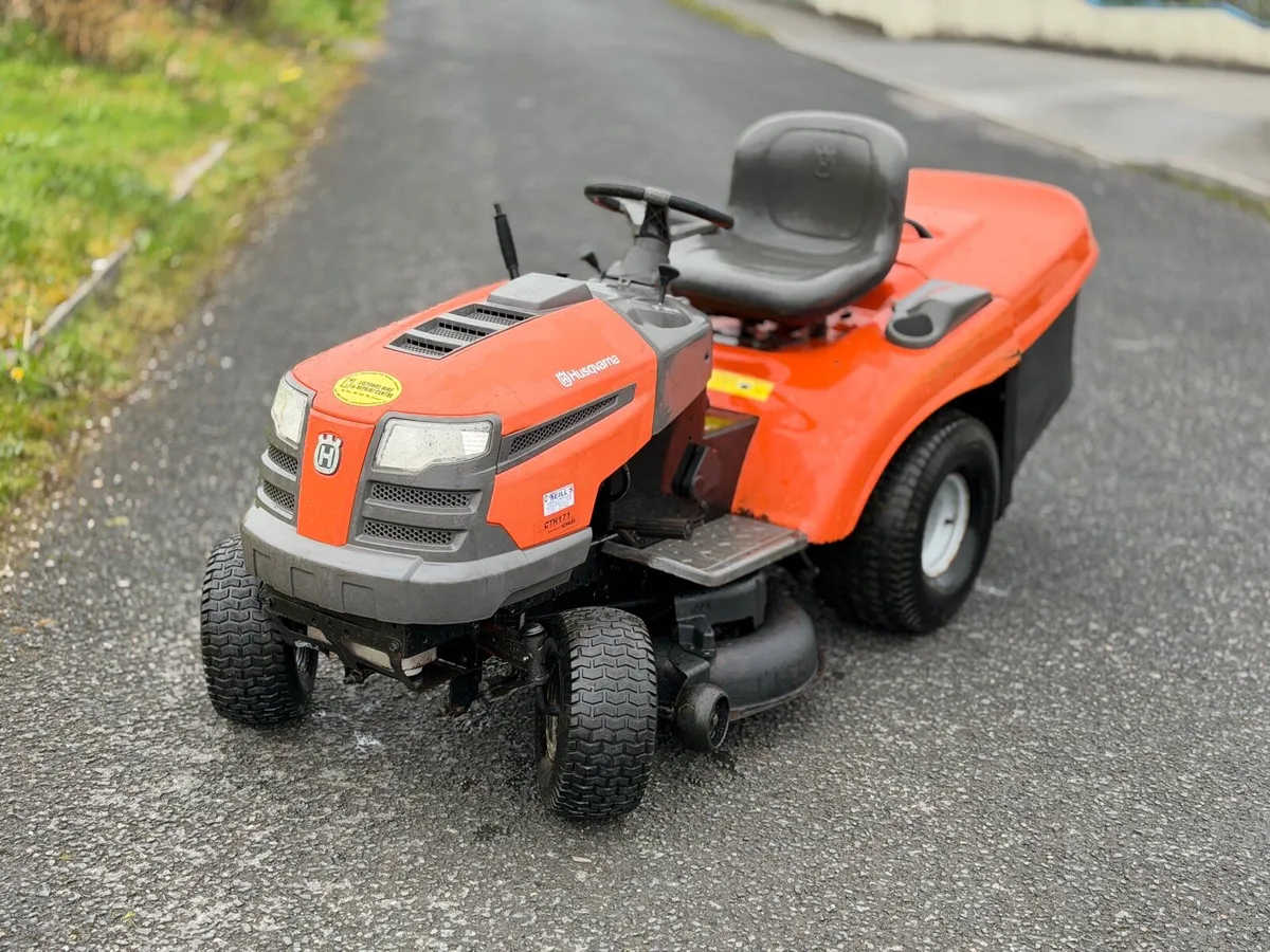 Husqvarna CTH171 RideOn lawnmower - Image 2