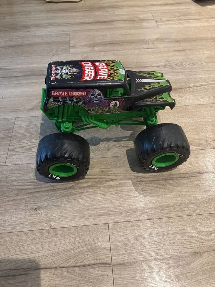grave digger