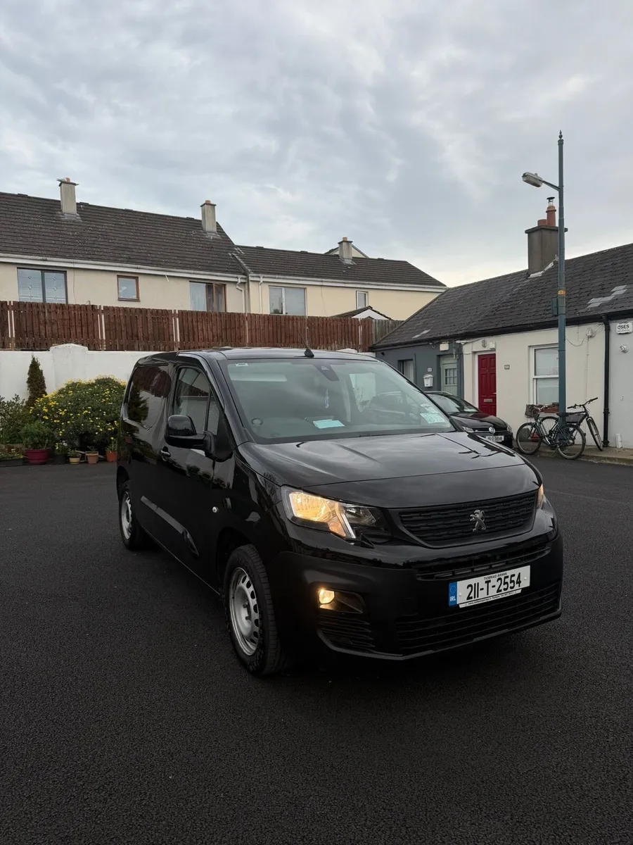 Peugeot Partner - Image 1