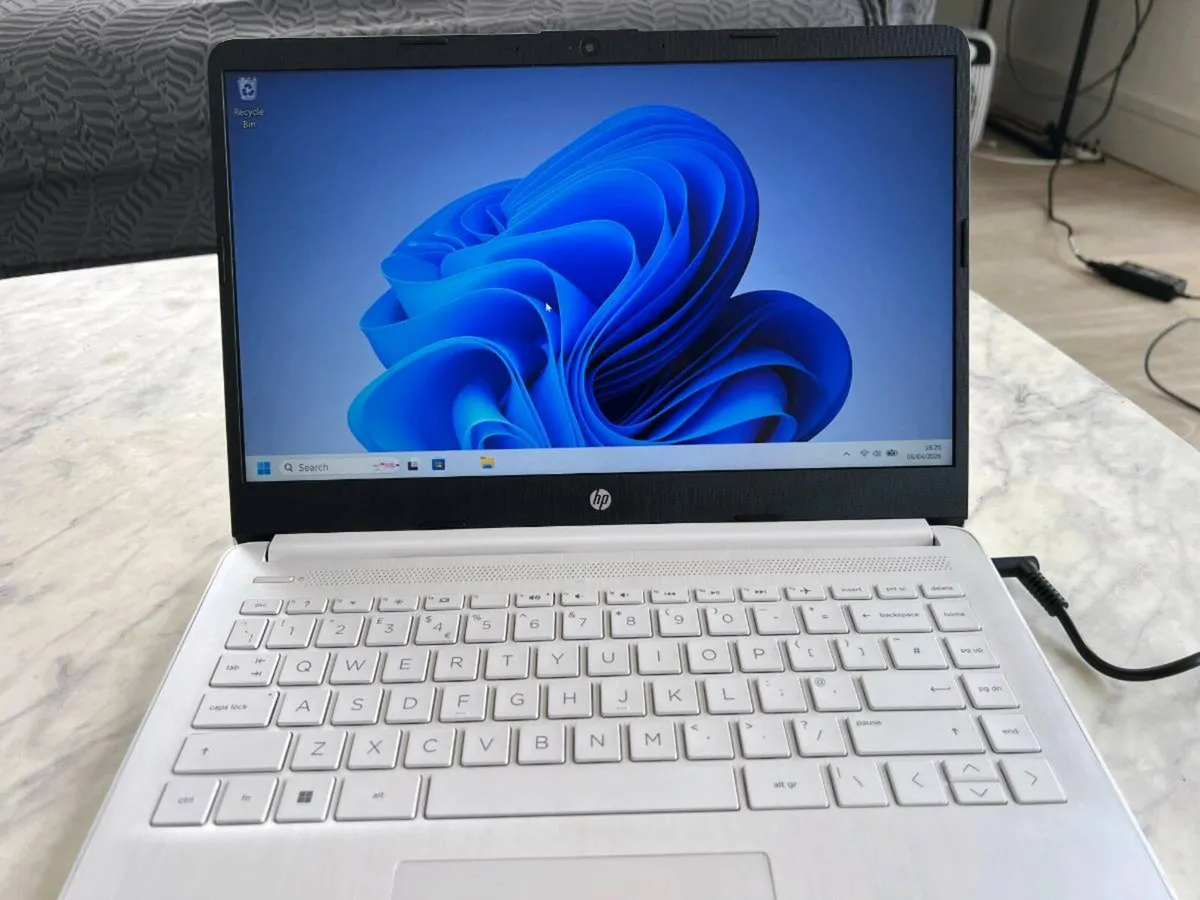 Laptop - Image 1