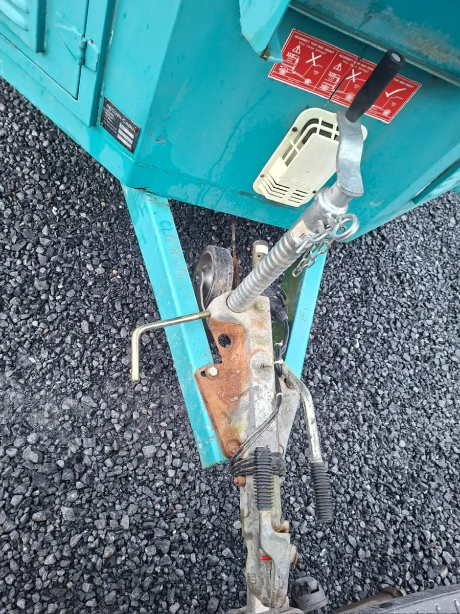 Towble Welfare Unit - Image 3