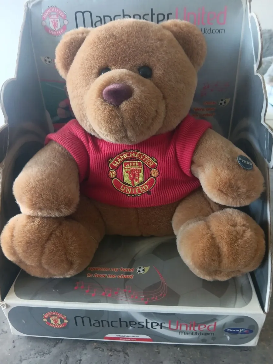Manchester united teddy bear - Image 1
