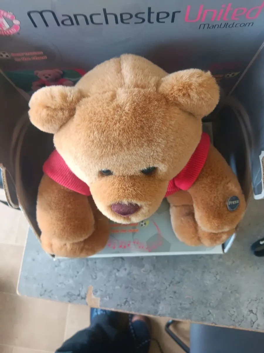 Manchester united teddy bear - Image 2