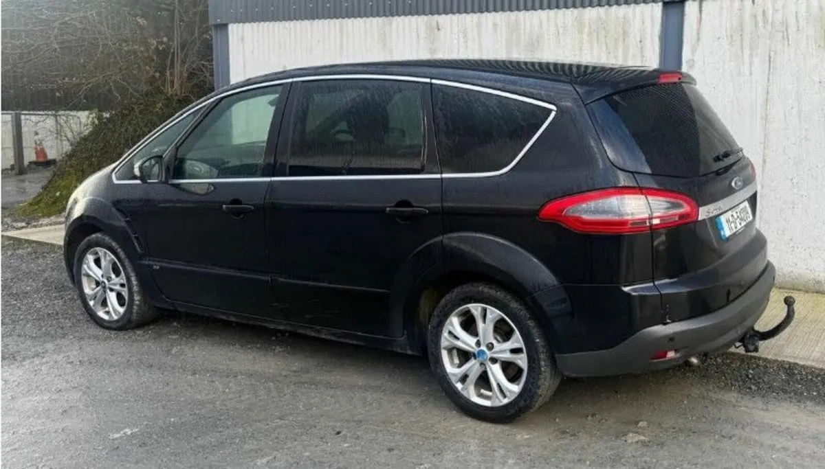 2011 Ford S Max 7 Seater 2.0 tdci - Image 2