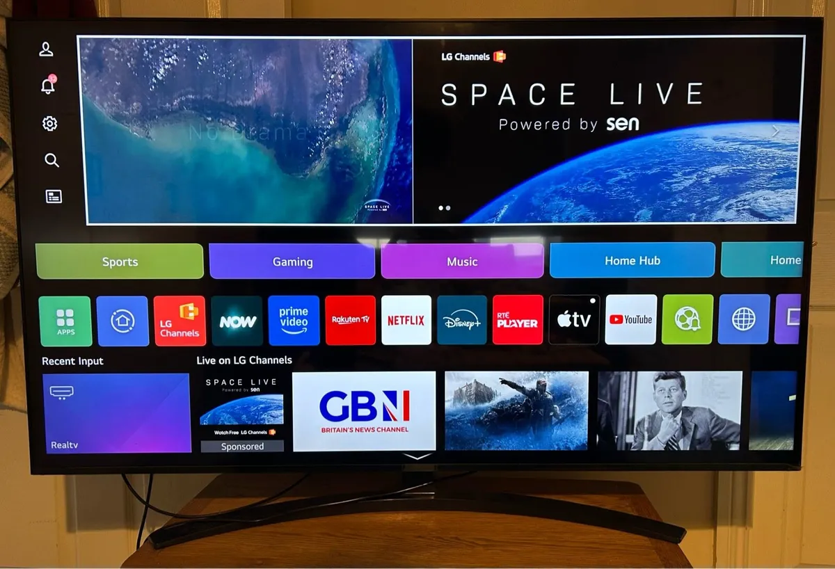 LG UR81 55 inch 4k Smart UHD TV - Image 1