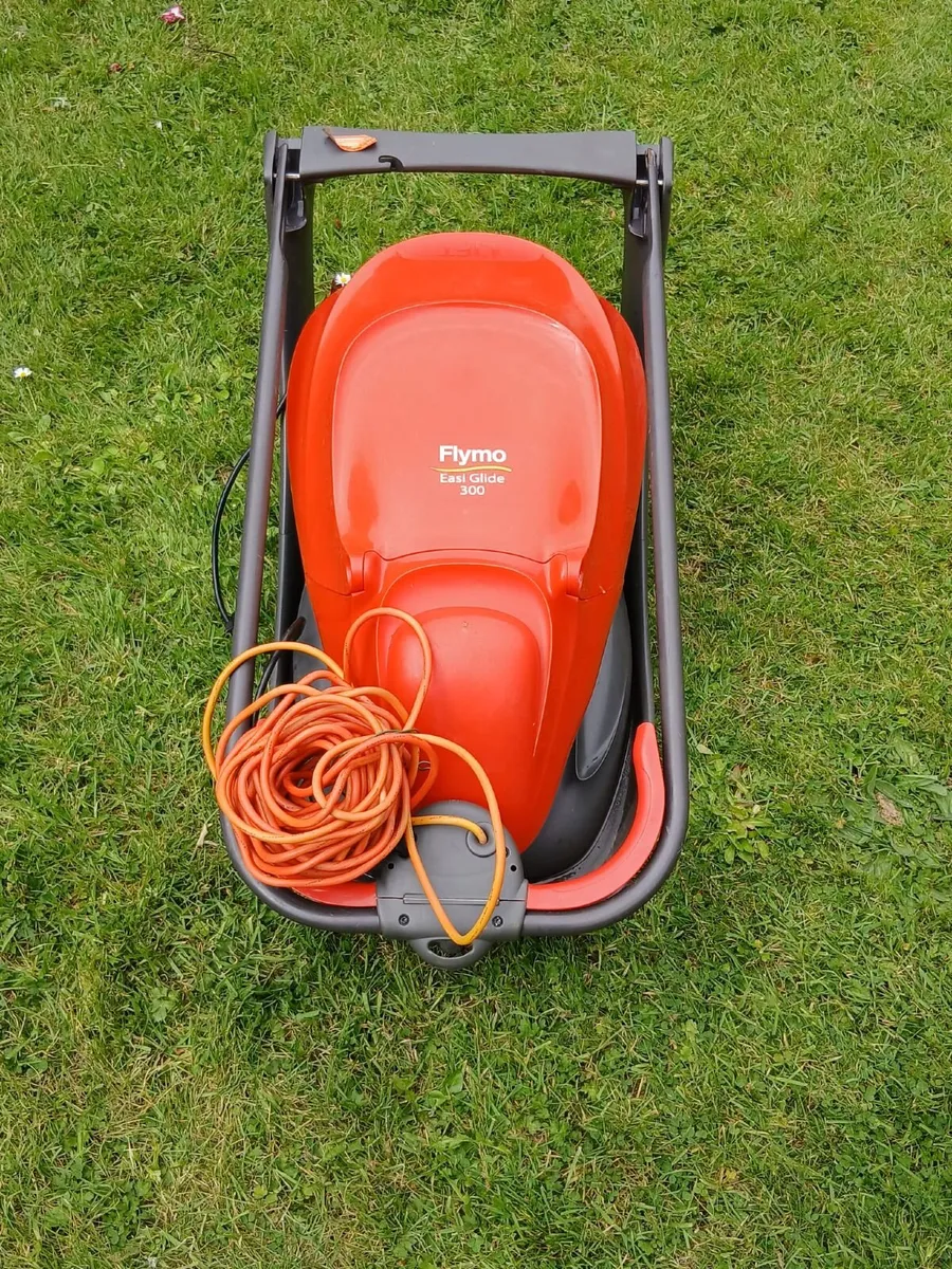 Husqvarna Flymo easiglid EG 300 electric Lawnmower - Image 2