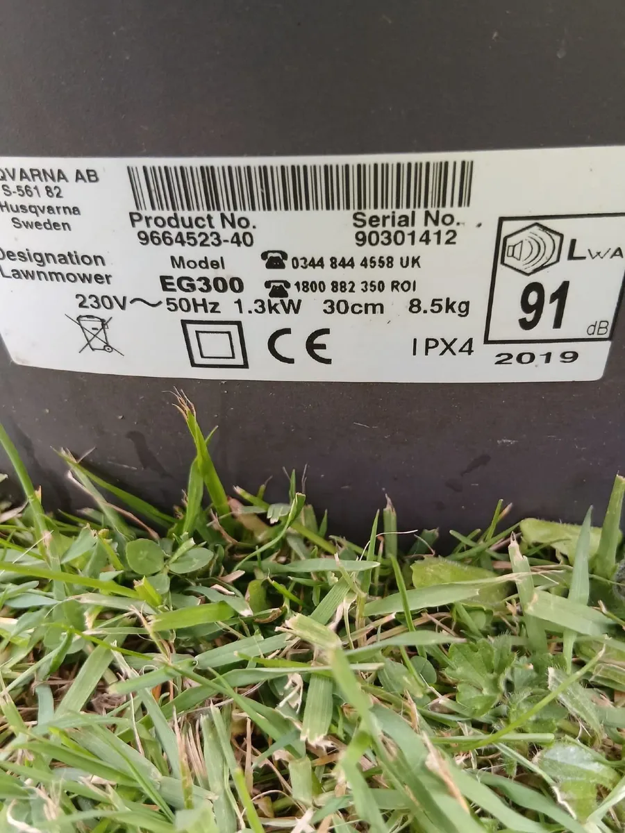 Husqvarna Flymo easiglid EG 300 electric Lawnmower - Image 3