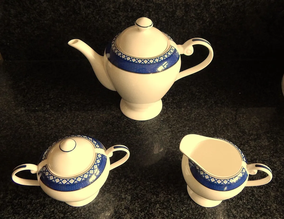 Anysley Living Aston Blue Bone China Tea Set - Image 3