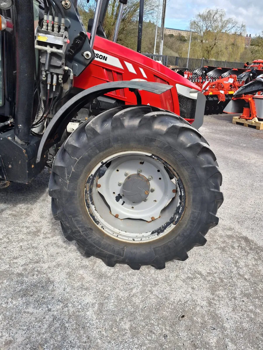 Massey Ferguson 5613 4WD Tractor - Image 2