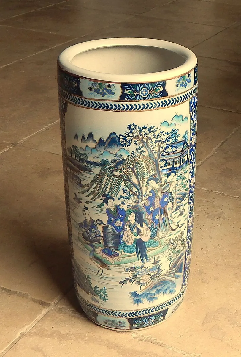Chinese Porcelain Blue & White Vase/Umbrella Stand - Image 1