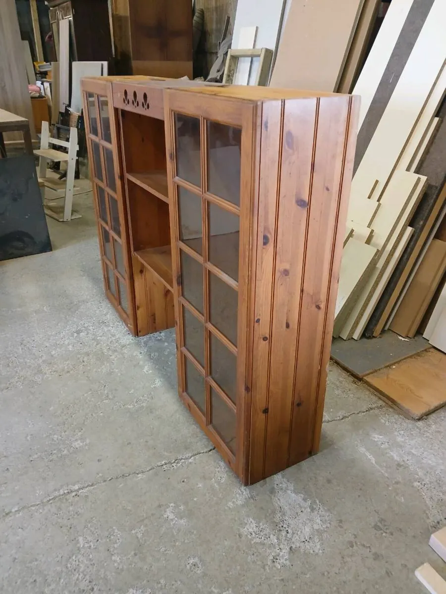 Kitchen units - Image 2