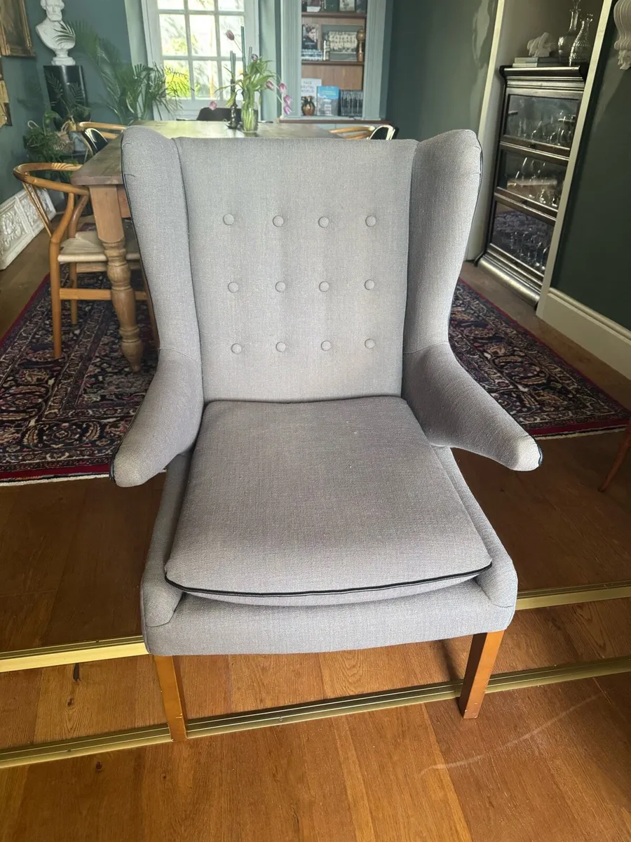 Grey fabric Arm chair with black piping - Image 2