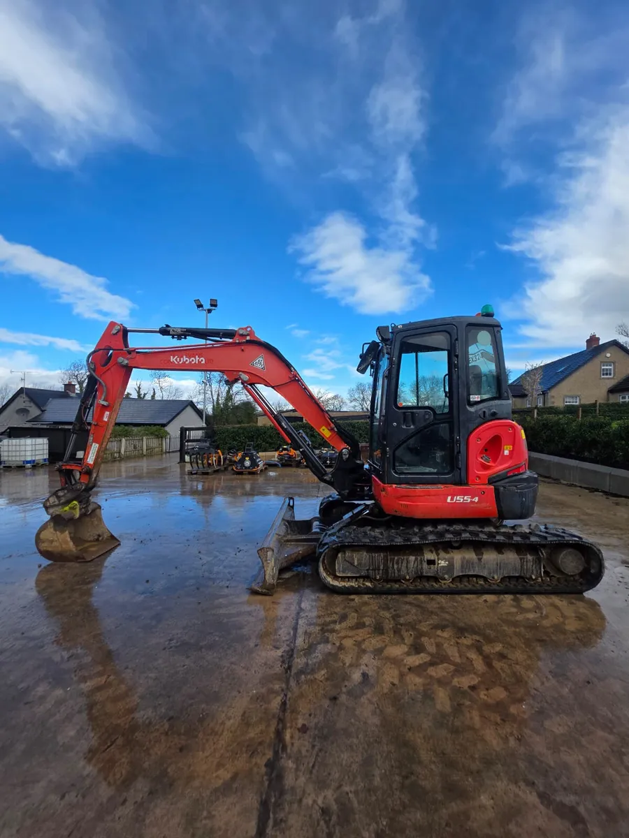 2018 KUBOTA U55-4 - Image 2