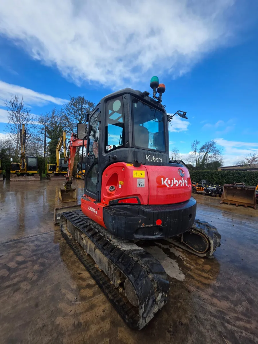 2018 KUBOTA U55-4 - Image 3