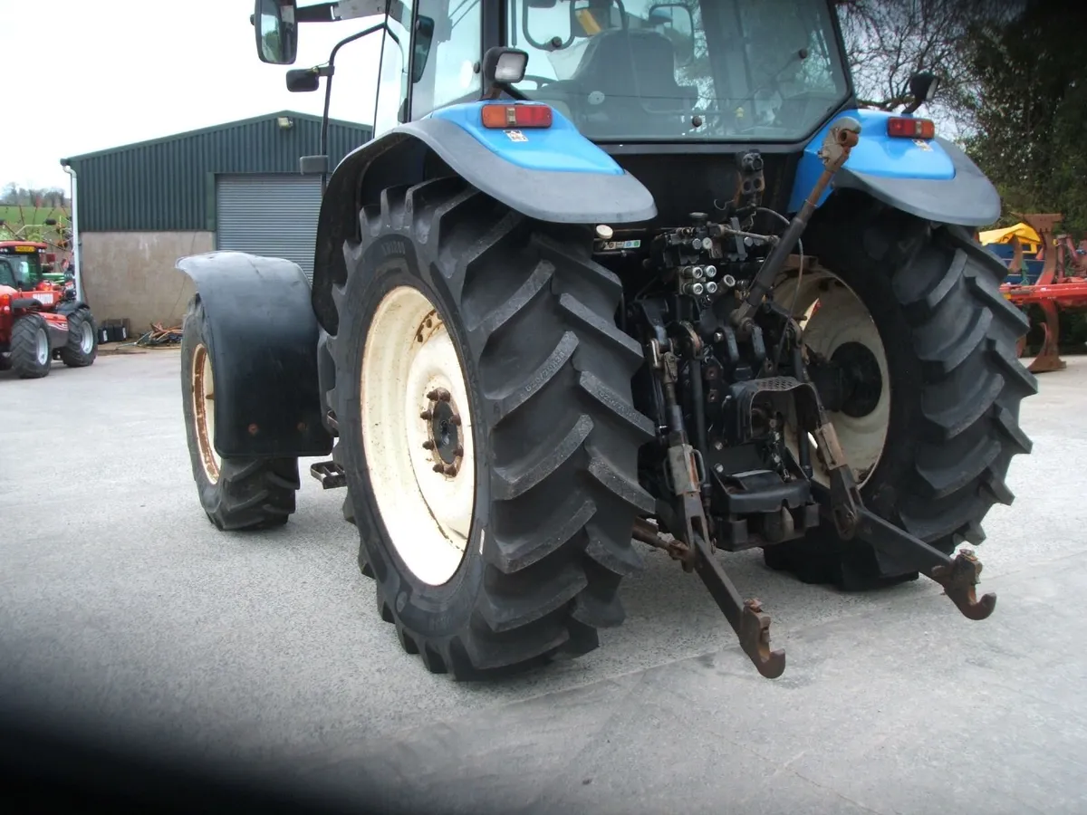 2009 New Holland TM 140 - Image 2