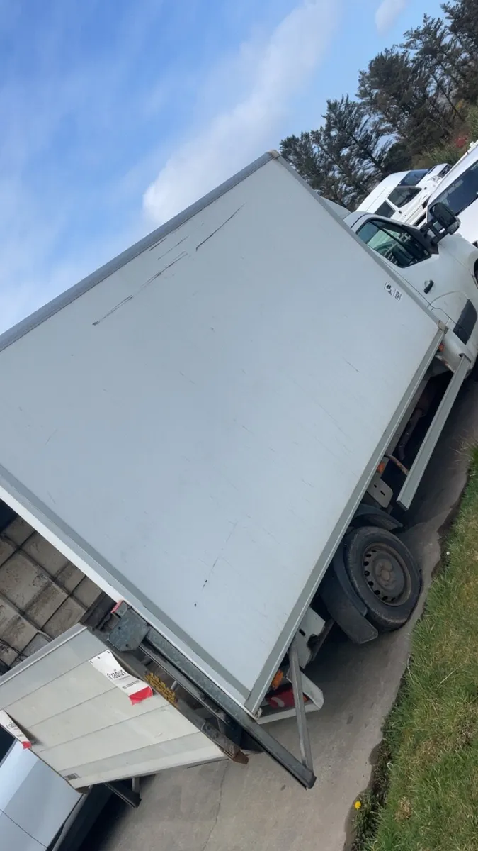 Renault Master 2016 - Image 2