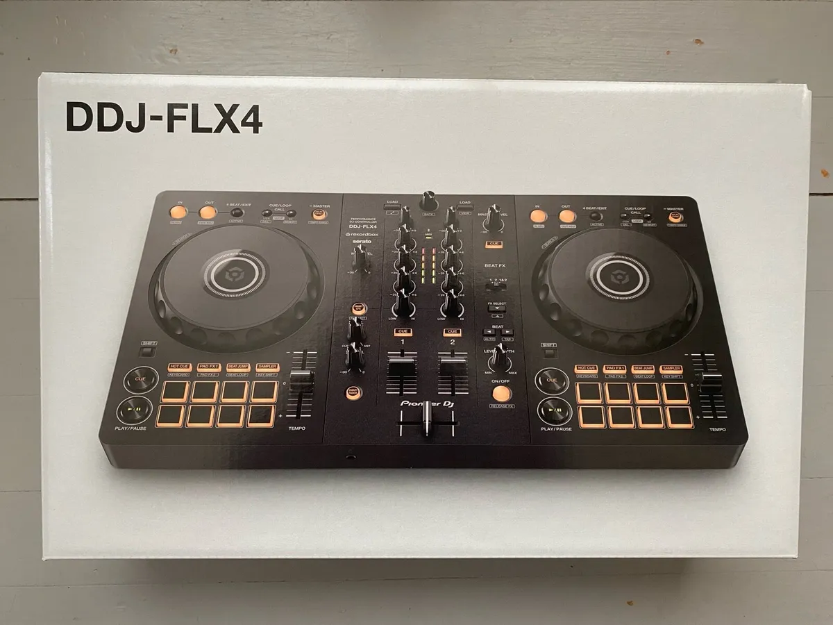Pioneer DDJ-FLX4 controller - Image 4