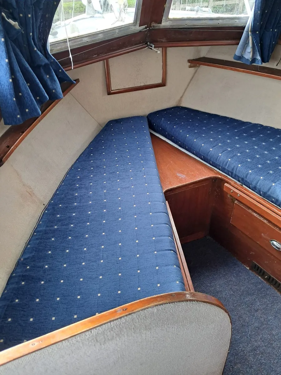 Boat - Image 4