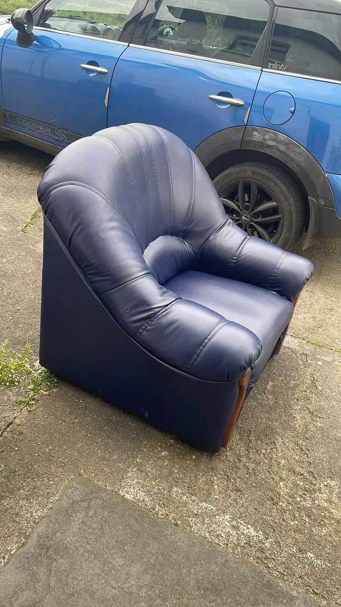 Leather armchair - Image 3