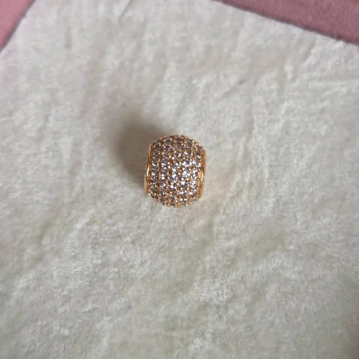 Pandora charm sparkly rose gold - Image 3