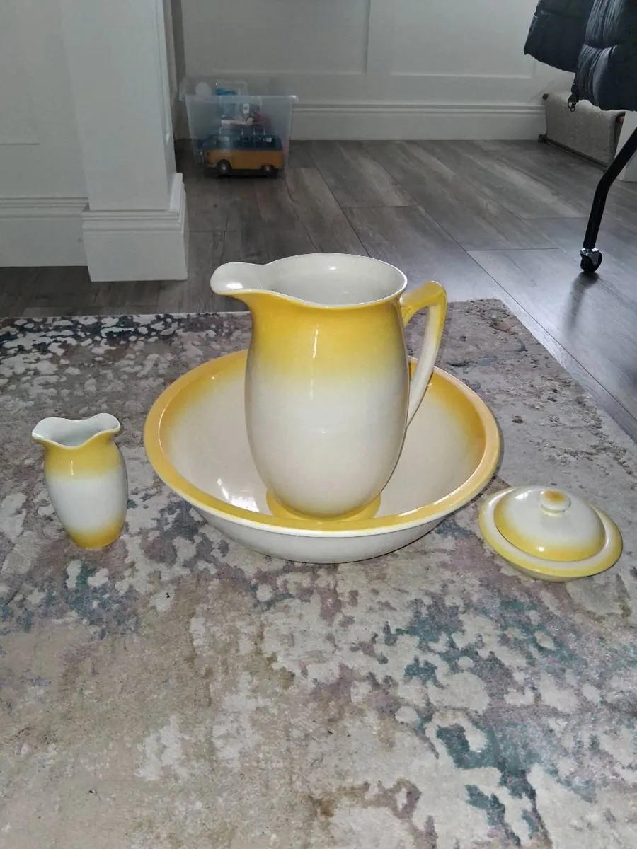 Jug and basin antique set - Image 1