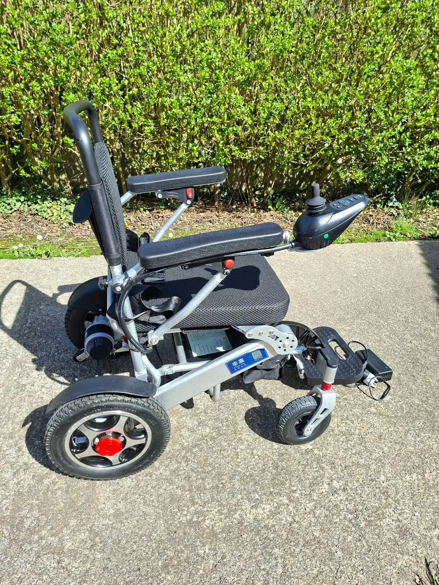 ELECTRIC WHEELCHAIR - Image 2