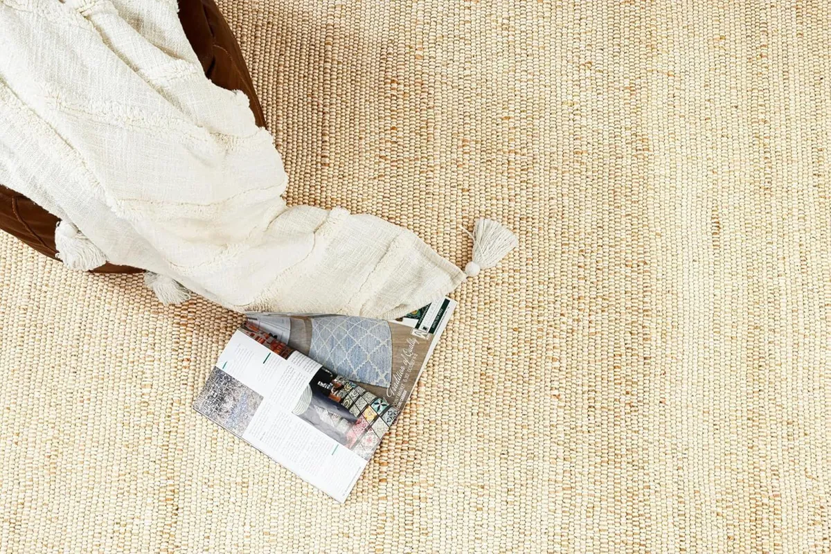 URNISHFUL FINESSE Handwoven Jute Cotton Rug - Image 2