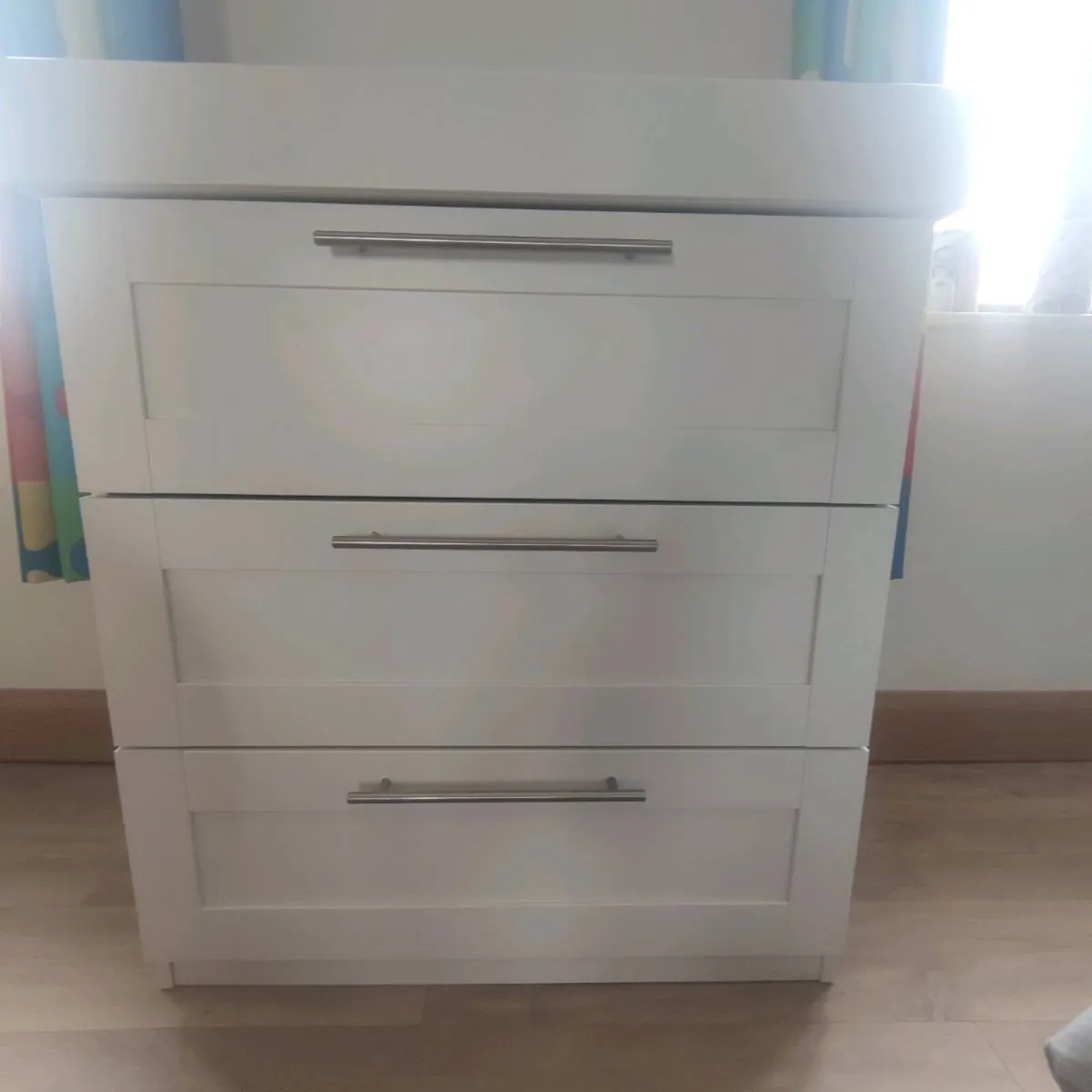 Kids wardrobe, cot and drawers set - Image 4