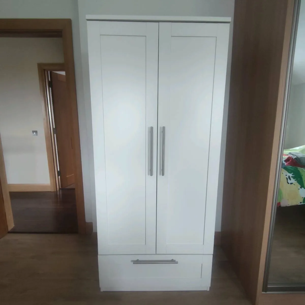 Kids wardrobe, cot and drawers set - Image 1