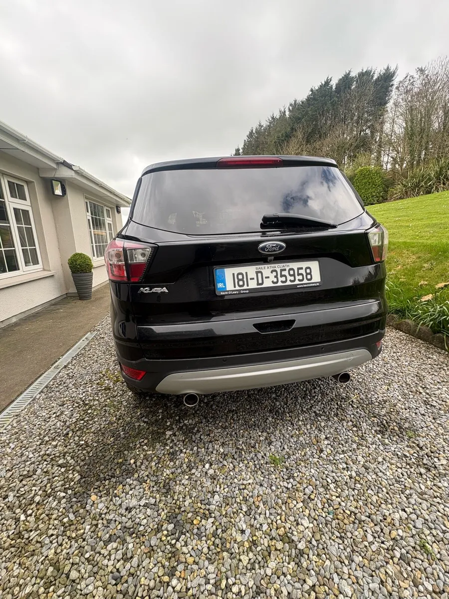 Ford Kuga crew cab - Image 4