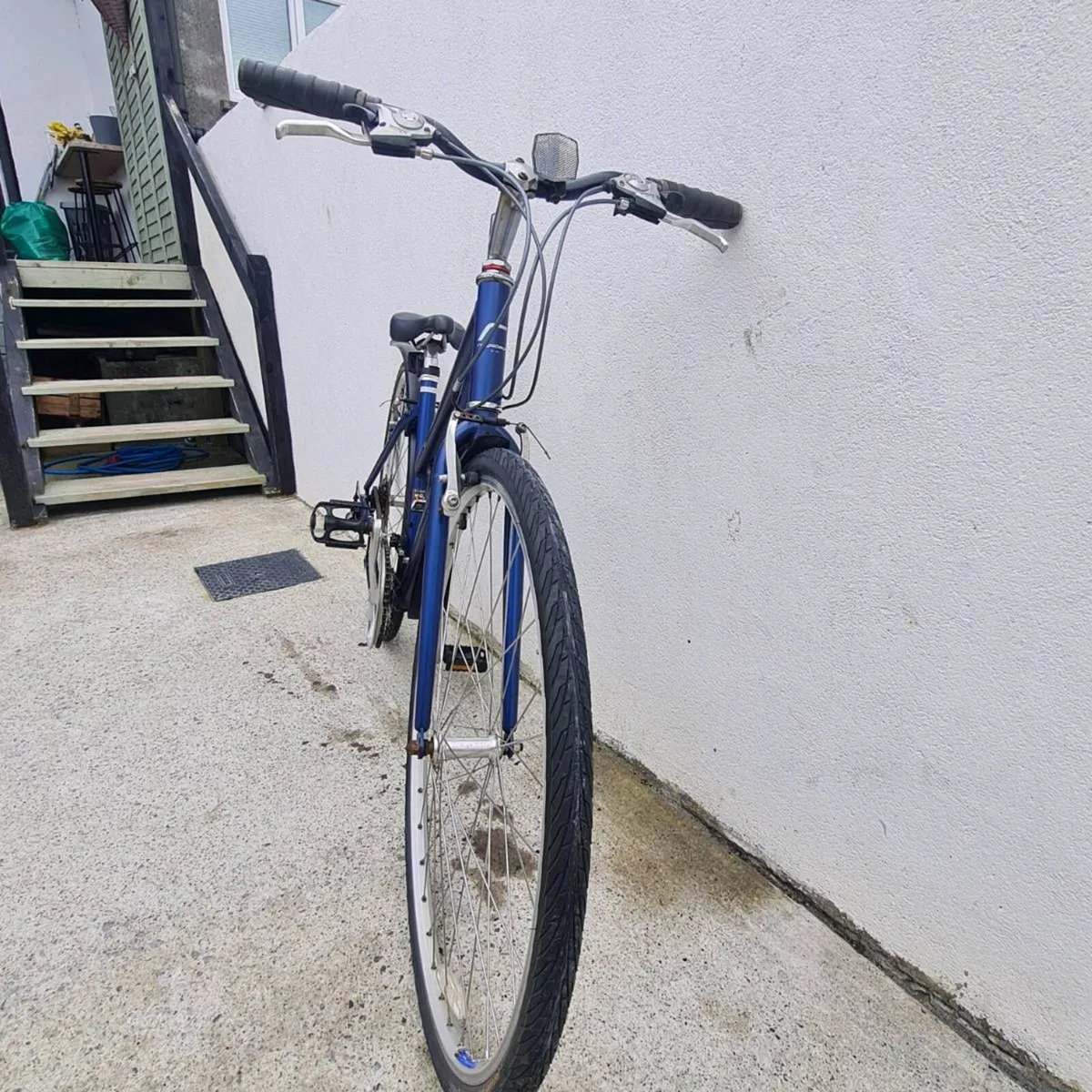 Ridgeback ladies hybrid bicycle - Image 2