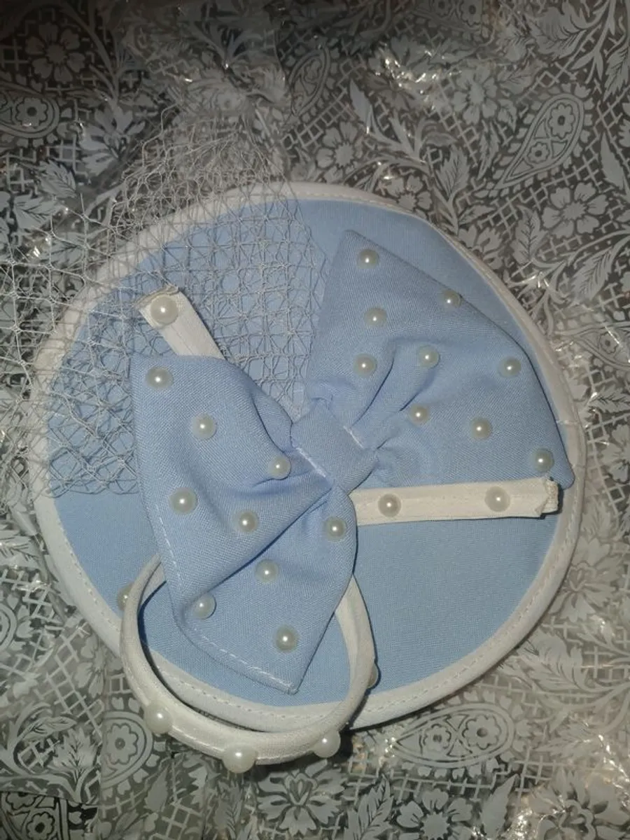 Girls dress - Image 4