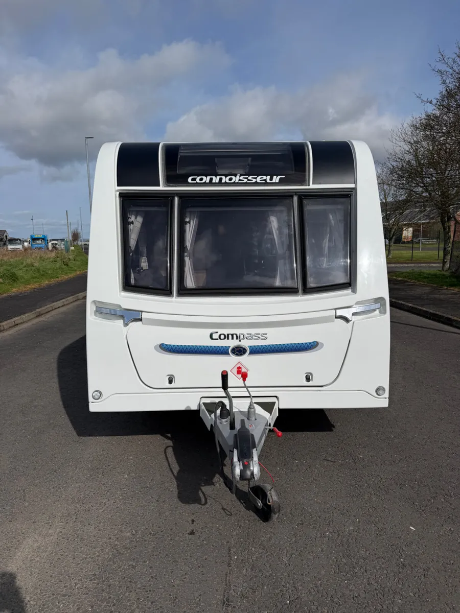2021 Compass 586 6 berth - Image 2