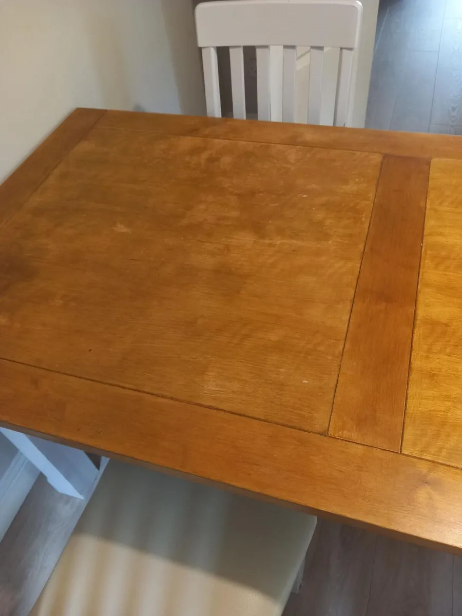 Dining table and chairs - Image 3