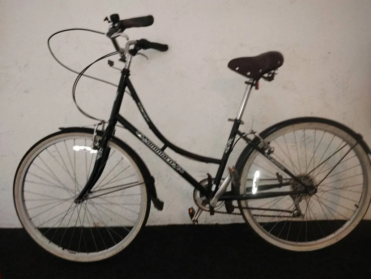 Ladies 26inch hybrid - Image 2