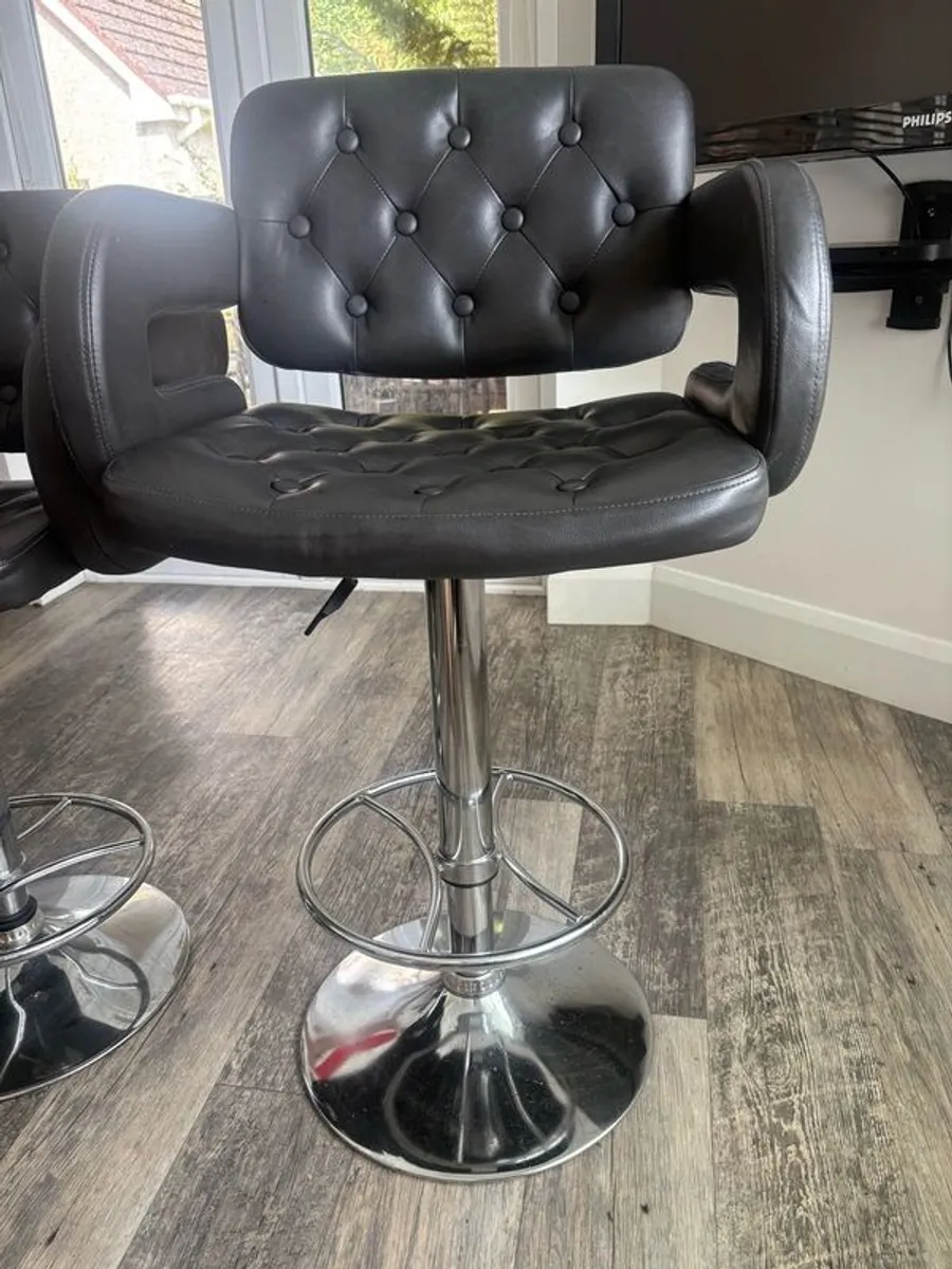 Kitchen Bar Stools x 3 - Image 2