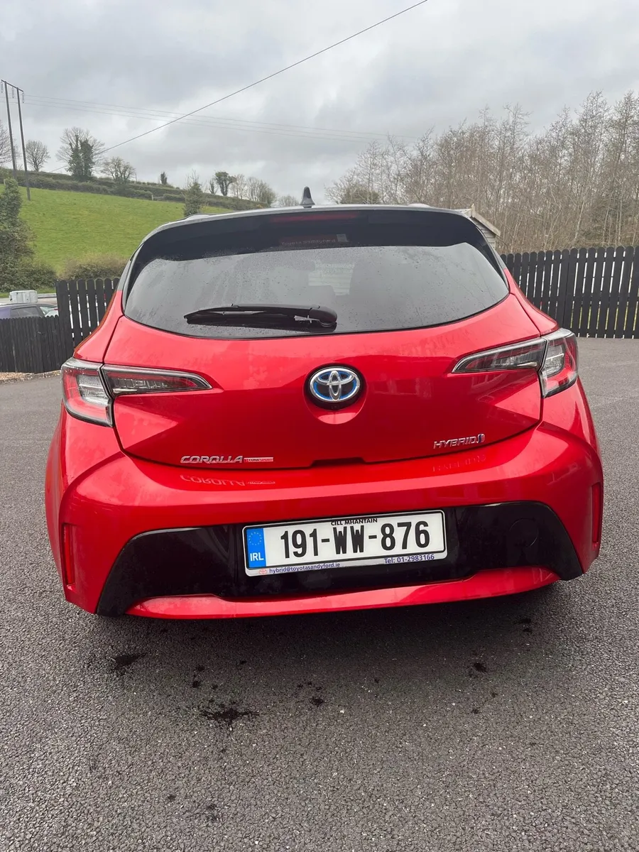 Toyota Corolla Hybrid Sport 2019 - Image 4